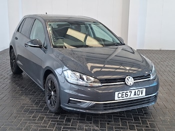 Used Volkswagen Golf 2017 for sale - 79348044: Photo