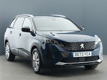 Peugeot - 5008