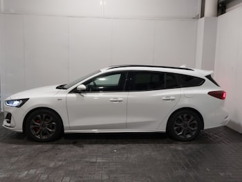 Used Ford Focus 2023 for sale - 77046976: Photo