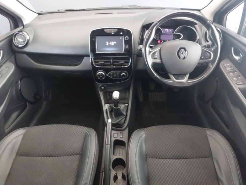 Used Renault Clio 2018 for sale - 78203433: Photo 2