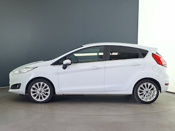 Used Ford Fiesta 2015 for sale - 79447716: Photo