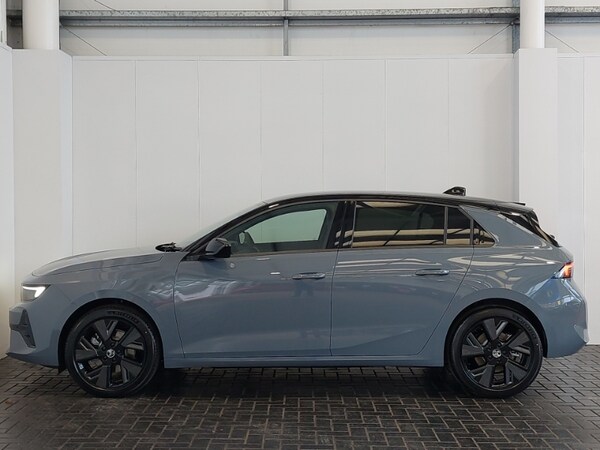 Used Vauxhall Astra 2025 for sale - 75332942: Photo 4