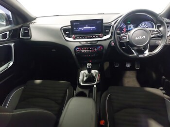 Used Kia Ceed 2021 for sale - 77035063: Photo