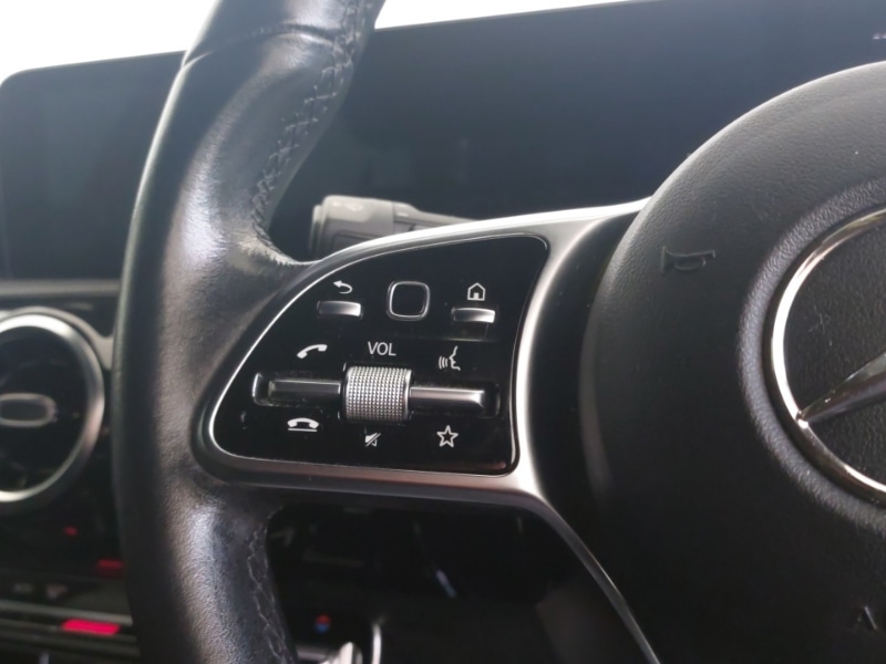 Used Mercedes-Benz A-Class 2019 for sale - 76383818: Photo 14