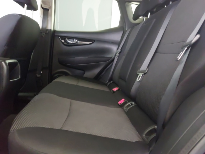 Used Nissan Qashqai 2016 for sale - 77630433: Photo 6