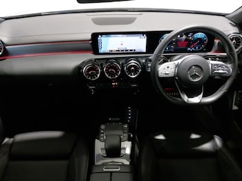 Used Mercedes-Benz CLA 2020 for sale - 76108054: Photo 2