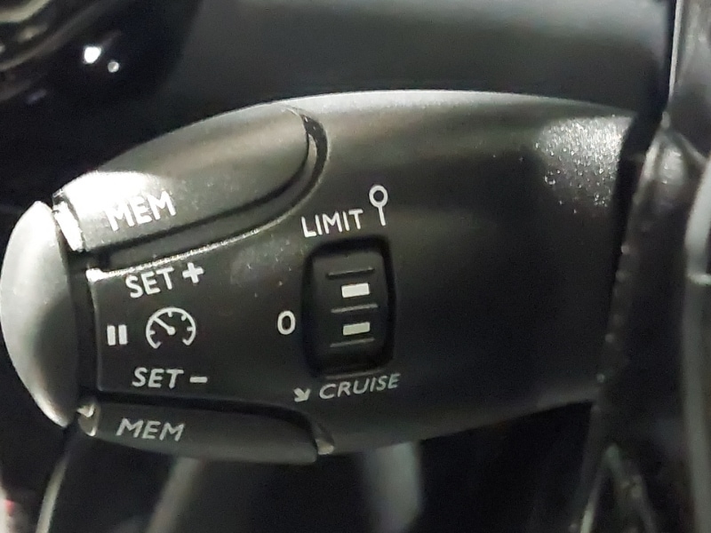 Used Peugeot 2008 2024 for sale - 76800072: Photo 16