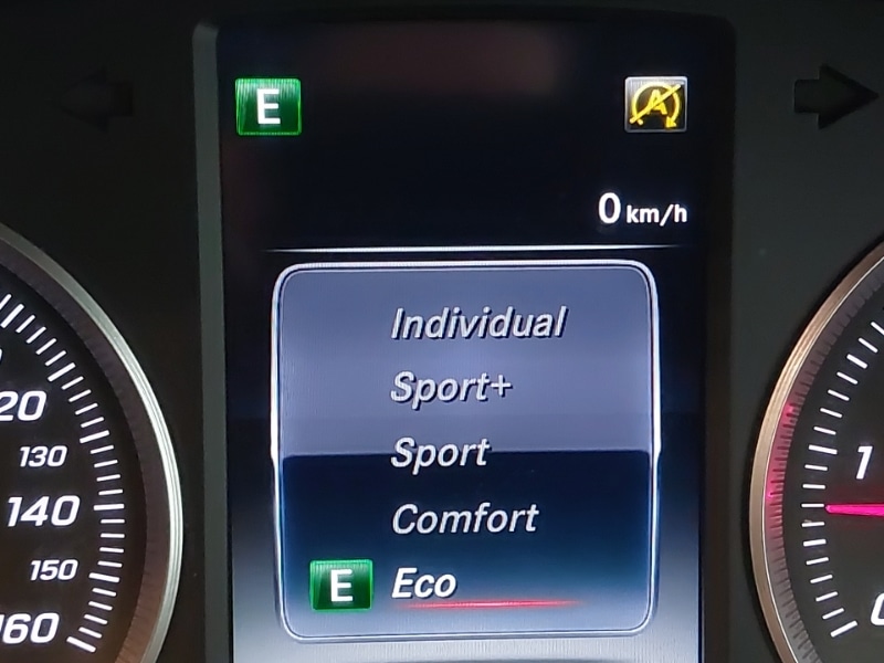 Used Mercedes-Benz C Class 2018 for sale - 77234747: Photo 18