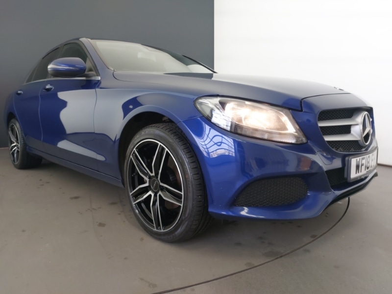 Used Mercedes-Benz C Class 2018 for sale - 77234747: Photo 9