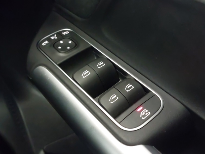 Used Mercedes-Benz EQA 2022 for sale - 77873744: Photo 18