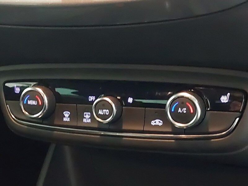 Used Vauxhall Crossland 2022 for sale - 76602471: Photo 17