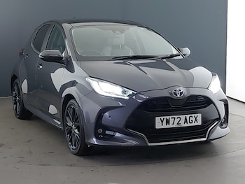 Used Toyota Yaris 2023 for sale - 76560550: Photo