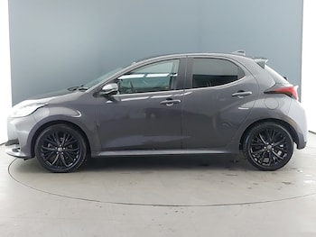 Used Toyota Yaris 2023 for sale - 76560550: Photo