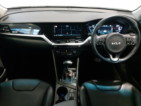 Used Kia Niro 2021 for sale - 76208050: Photo 2