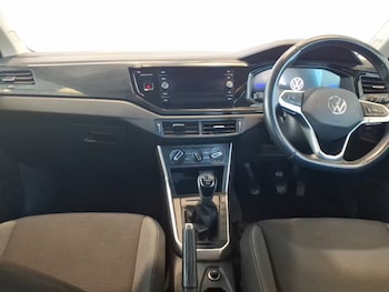 Used Volkswagen Polo 2024 for sale - 79605616: Photo