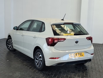 Used Volkswagen Polo 2024 for sale - 79605616: Photo
