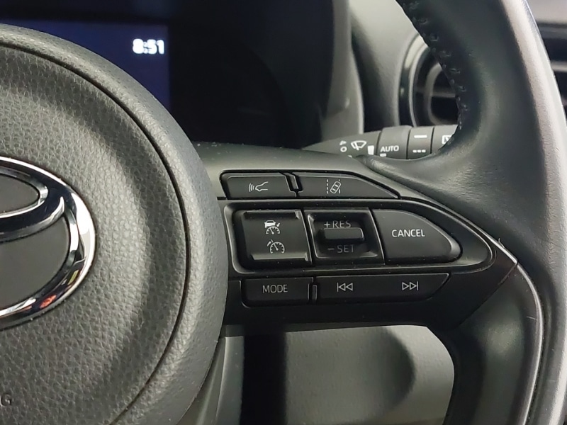 Used Toyota Yaris Cross 2023 for sale - 77338421: Photo 13