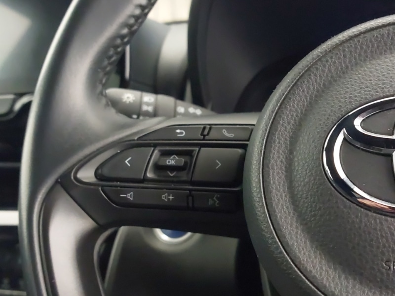 Used Toyota Yaris Cross 2023 for sale - 77338421: Photo 14