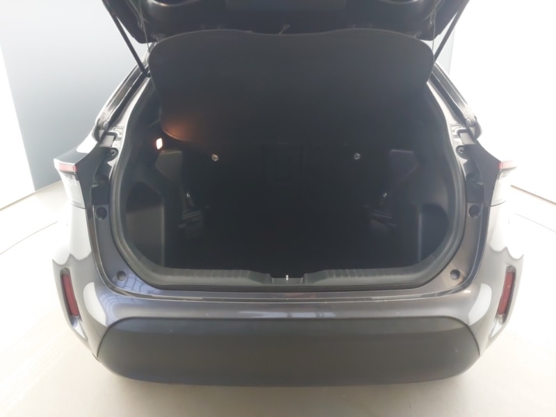 Used Toyota Yaris Cross 2023 for sale - 77338421: Photo 8