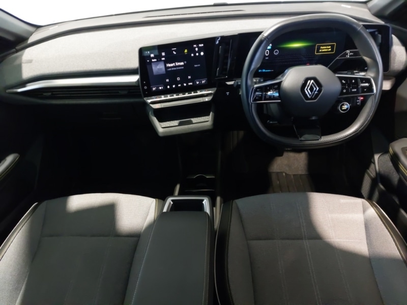 Used Renault Megane E Tech 2023 for sale - 76885564: Photo 2