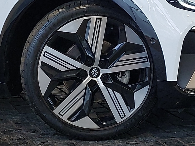 Used Renault Megane E Tech 2023 for sale - 76885564: Photo 9