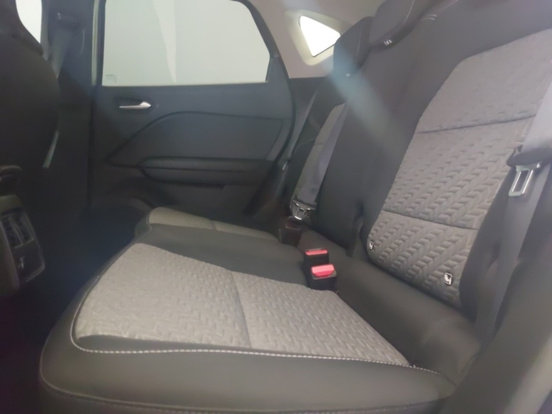 Used Renault Captur 2022 for sale - 77141240: Photo 6