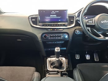 Used Kia XCeed 2023 for sale - 79505875: Photo