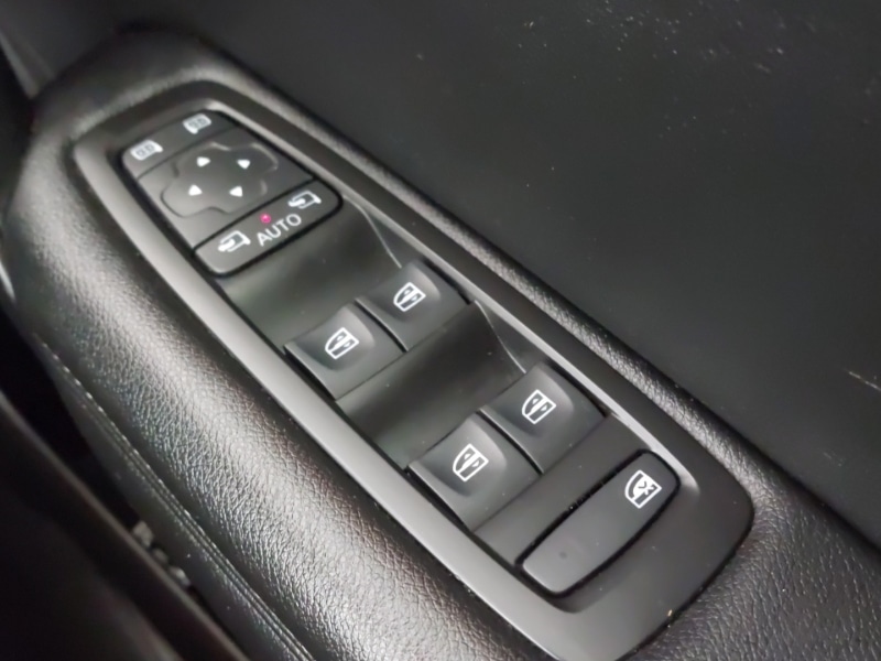 Used Renault Megane 2017 for sale - 78071364: Photo 15