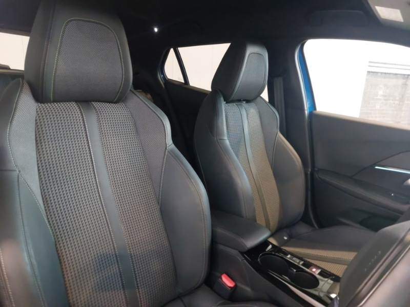 Used Peugeot 2008 2022 for sale - 77988105: Photo 12