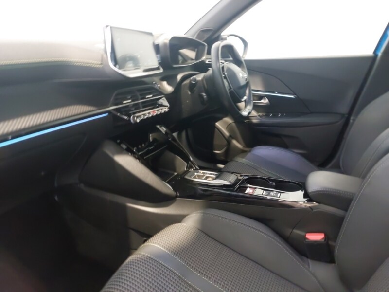 Used Peugeot 2008 2022 for sale - 77988105: Photo 5