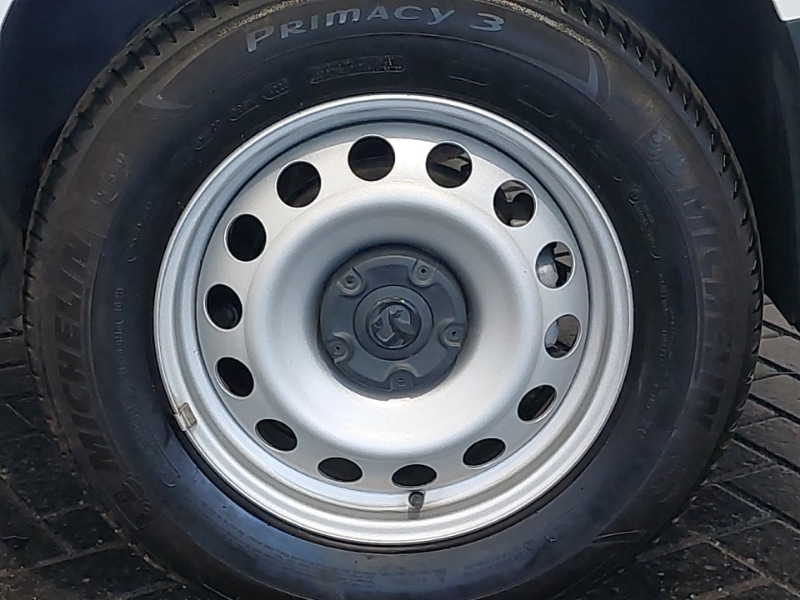 Used Vauxhall Combo 2024 for sale - 76264567: Photo 9