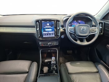 Used Volvo XC40 2024 for sale - 79006728: Photo