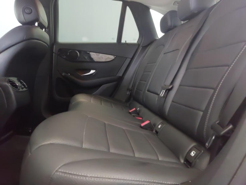 Used Mercedes-Benz GLC 2019 for sale - 77852635: Photo 6