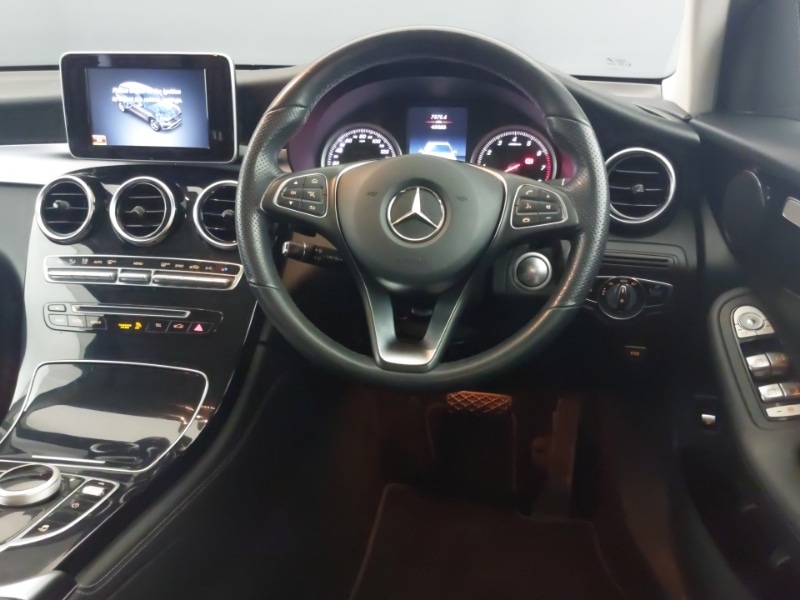 Used Mercedes-Benz GLC 2019 for sale - 77852635: Photo 7
