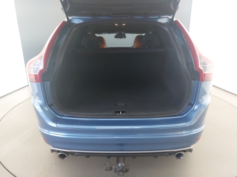 Used Volvo XC60 2015 for sale - 77576825: Photo 8