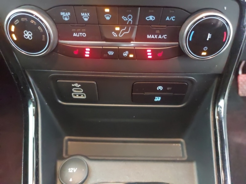 Used Ford Ecosport 2023 for sale - 77823045: Photo 15