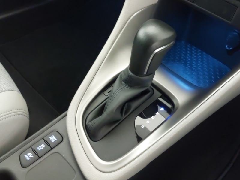 Used Toyota Yaris 2022 for sale - 77325407: Photo 15