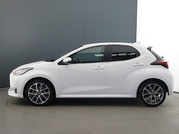 Used Toyota Yaris 2022 for sale - 77325407: Photo