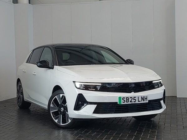 Used Vauxhall Astra 2025 for sale - 75332706: Photo 1