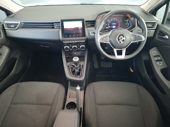 Used Renault Clio 2023 for sale - 79274238: Photo