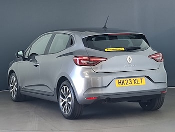 Used Renault Clio 2023 for sale - 79274238: Photo