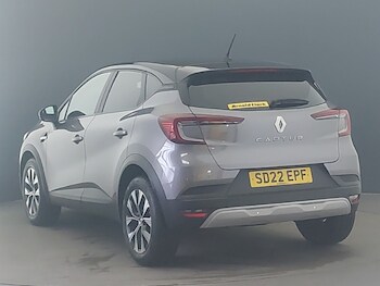 Used Renault Captur 2022 for sale - 77325349: Photo