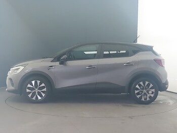 Used Renault Captur 2022 for sale - 77325349: Photo