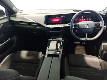 Used Vauxhall Astra 2024 for sale - 77495451: Photo