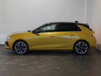 Used Vauxhall Astra 2024 for sale - 77495451: Photo