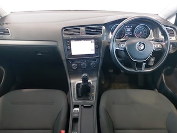 Used Volkswagen Golf 2019 for sale - 75583810: Photo