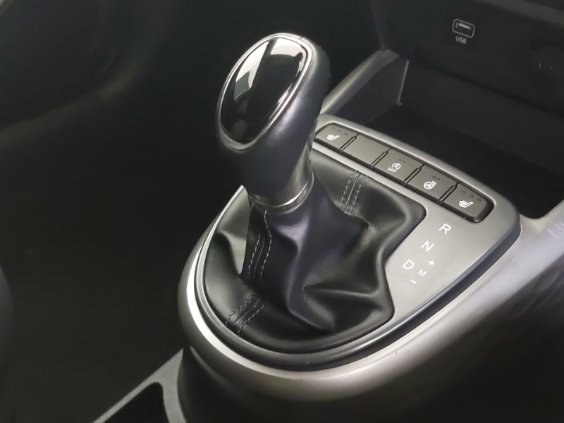 Used Hyundai i10 2021 for sale - 76613850: Photo 16