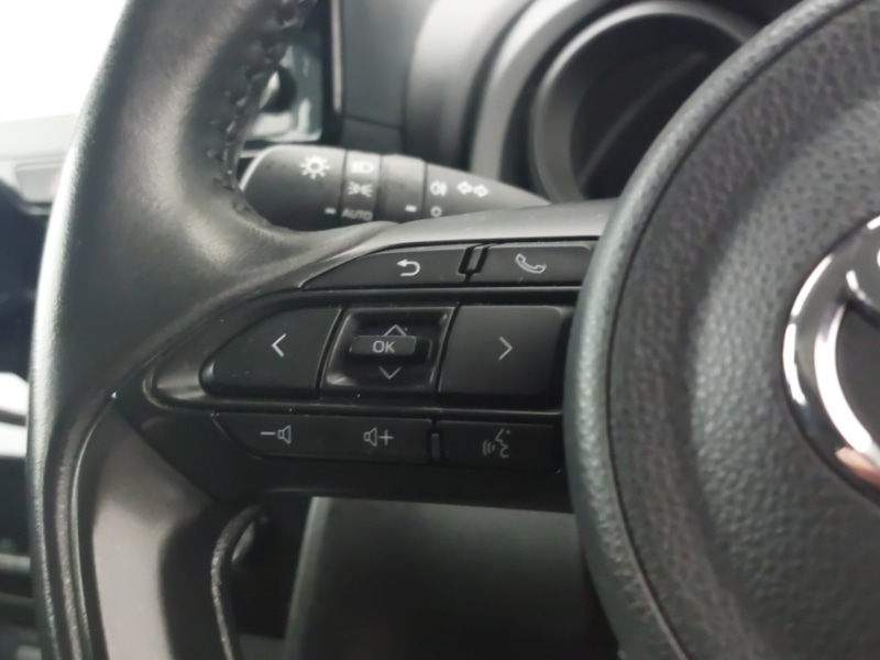 Used Toyota Yaris Cross 2022 for sale - 77252460: Photo 14