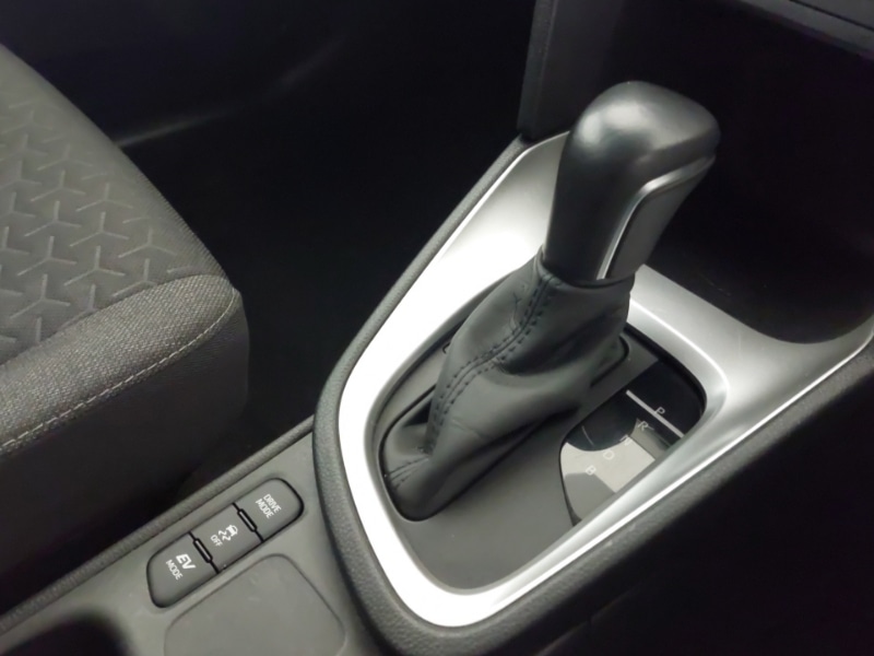 Used Toyota Yaris Cross 2022 for sale - 77252460: Photo 15