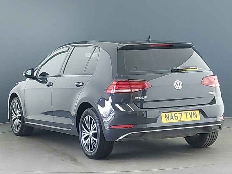 Used Volkswagen Golf 2017 for sale - 77933596: Photo 3